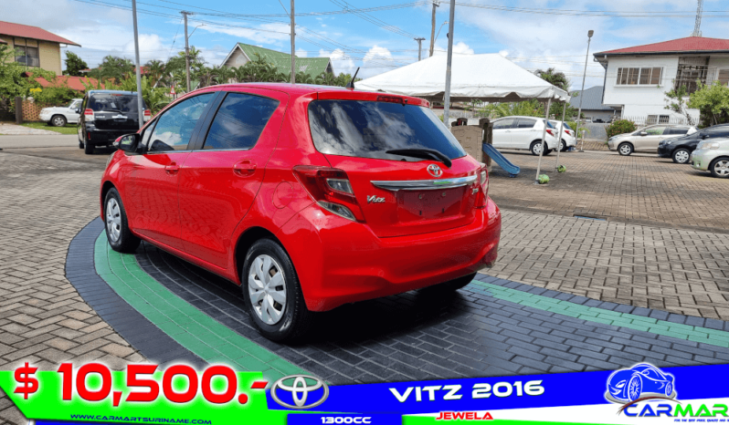 TOYOTA VITZ full