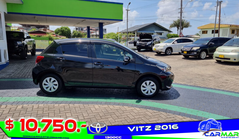 TOYOTA VITZ 2016 full