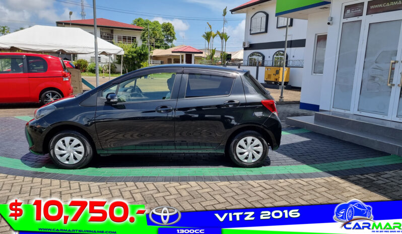 TOYOTA VITZ 2016 full