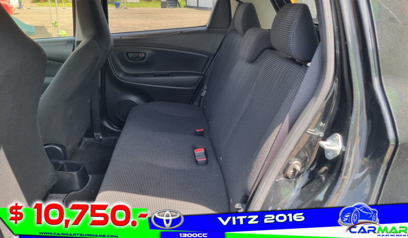 TOYOTA VITZ 2016 full