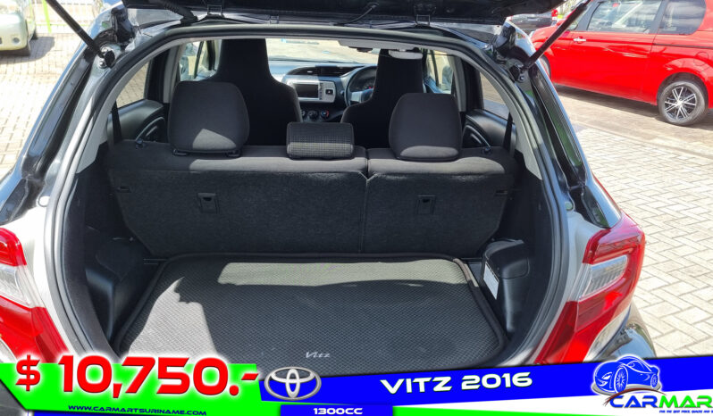 TOYOTA VITZ 2016 full