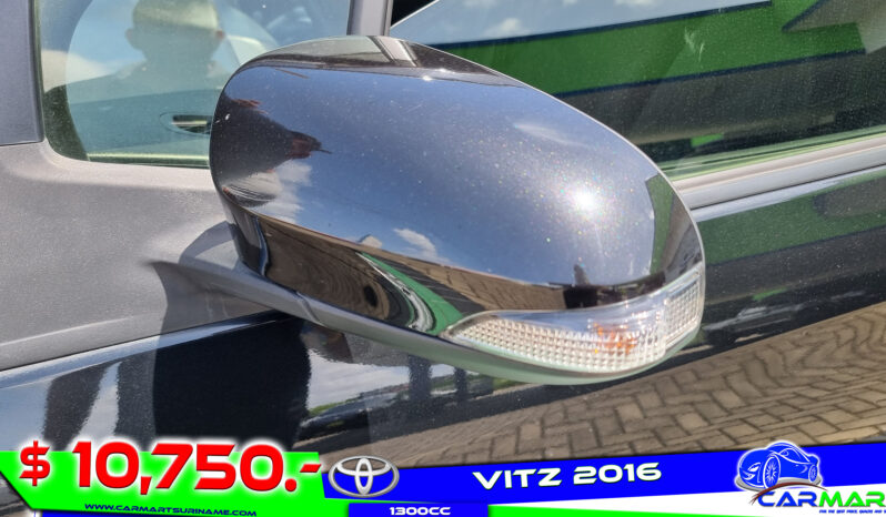 TOYOTA VITZ 2016 full