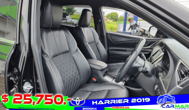 TOYOTA HARRIER 2019 full